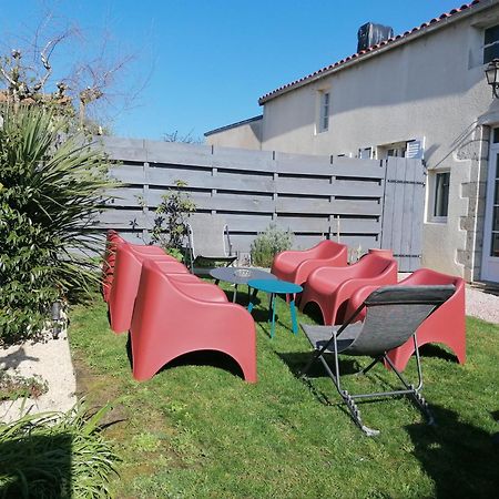 Le Gite Du Fou Logement 8 Pers 13Mn Puy Du Fou Saint-Amand-sur-Sevre Экстерьер фото